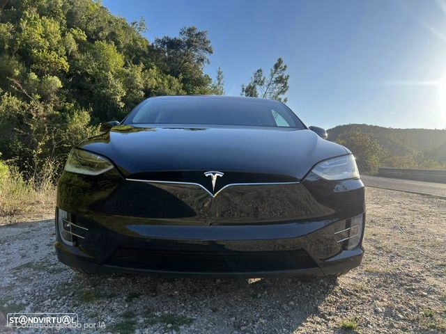 Tesla Model X Standard Range - 11