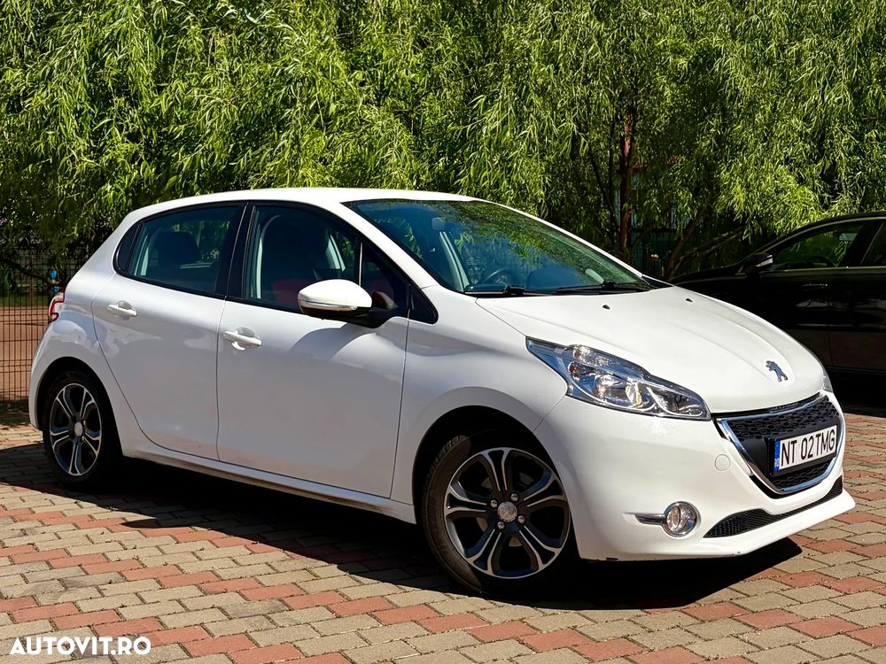 Peugeot 208 HDi 68 Like - 6