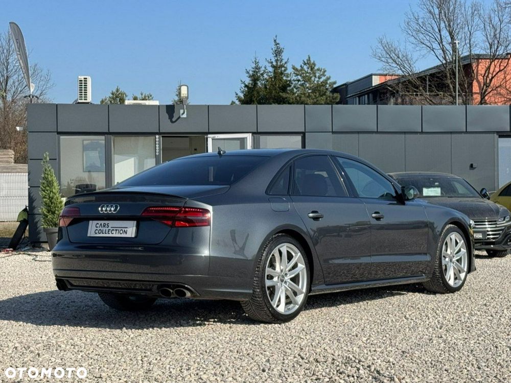 Audi S8 Plus 4.0 TFSI Quattro - 4