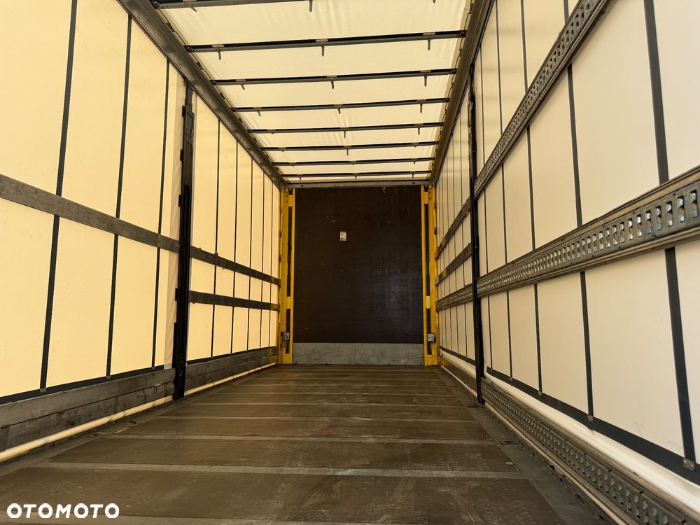 Mercedes-Benz Actros 2543 - 13