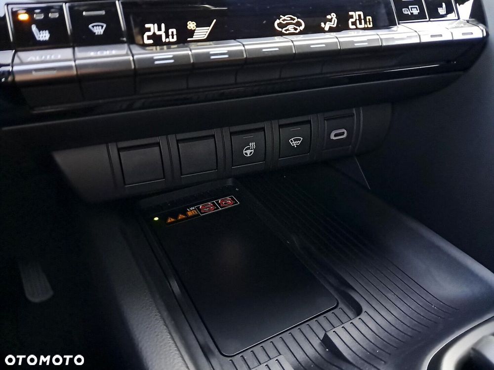 Toyota C-HR - 21