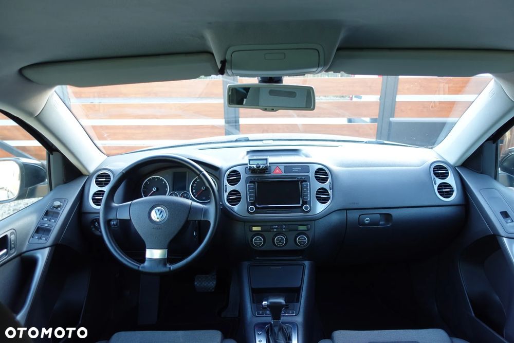 Volkswagen Tiguan - 7