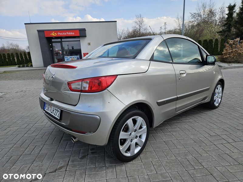 Mitsubishi Colt 1.5 Invite - 18