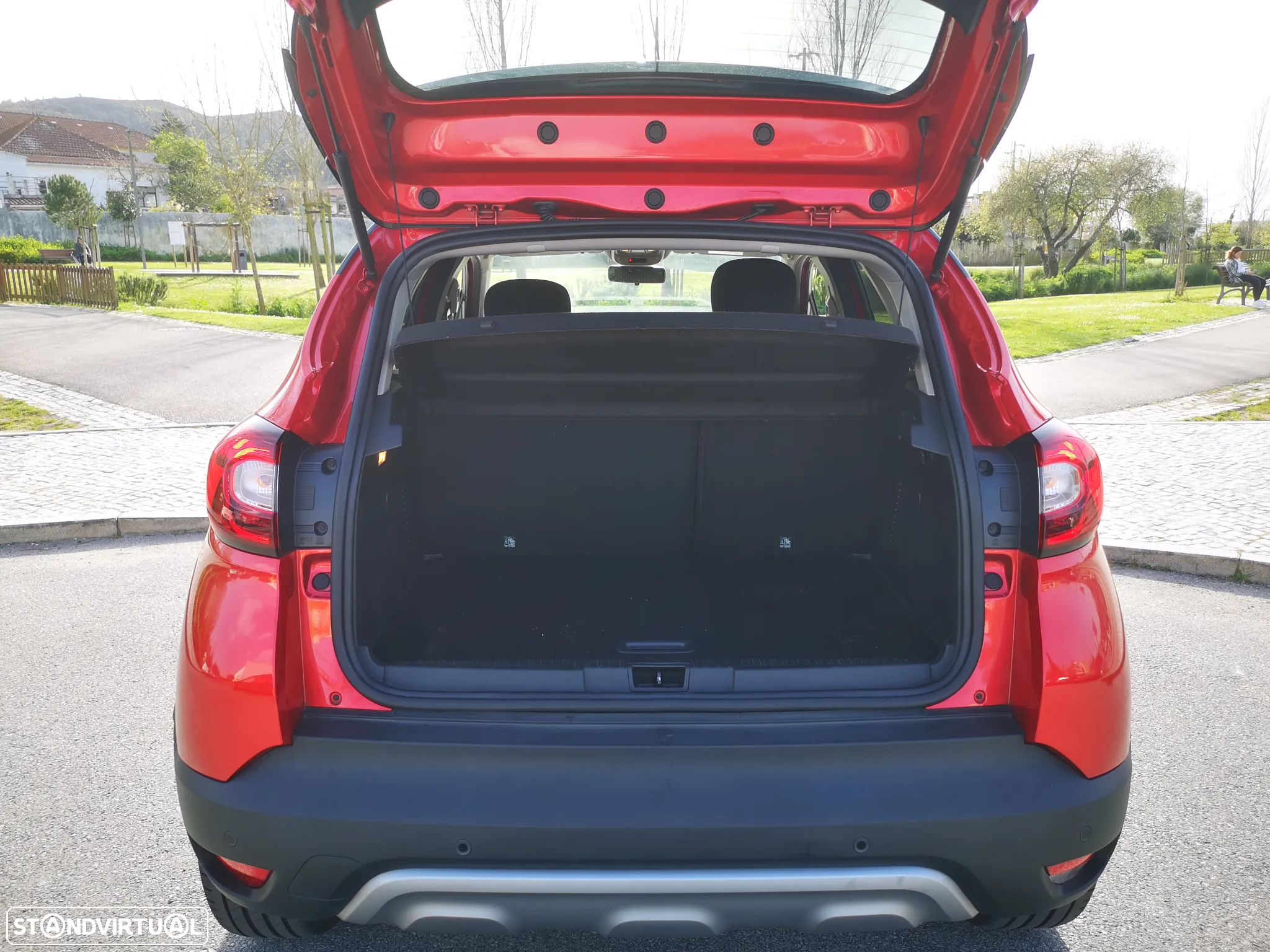 Renault Captur 1.5 dCi Exclusive C/Pneu - 4