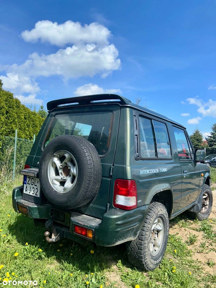 Hyundai Galloper - 2