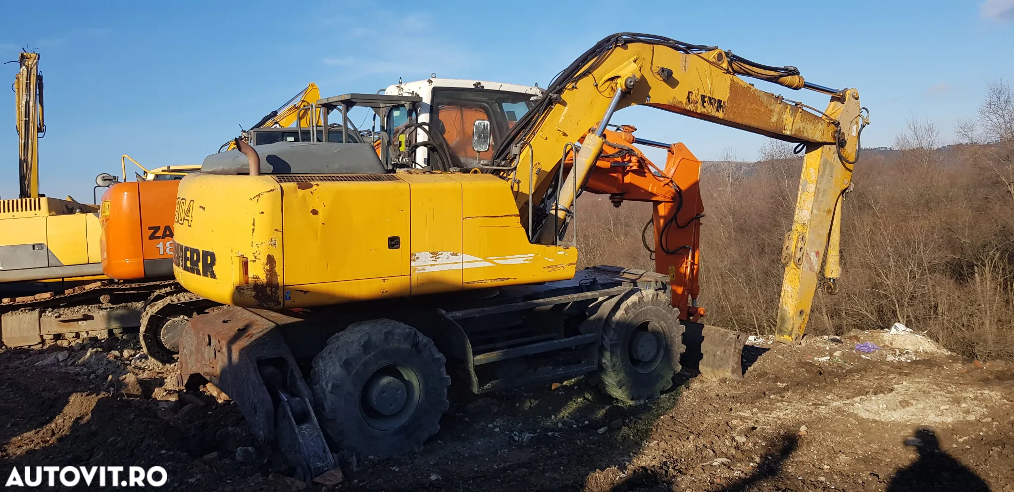 Liebherr 904C Excavator pe roți - 2
