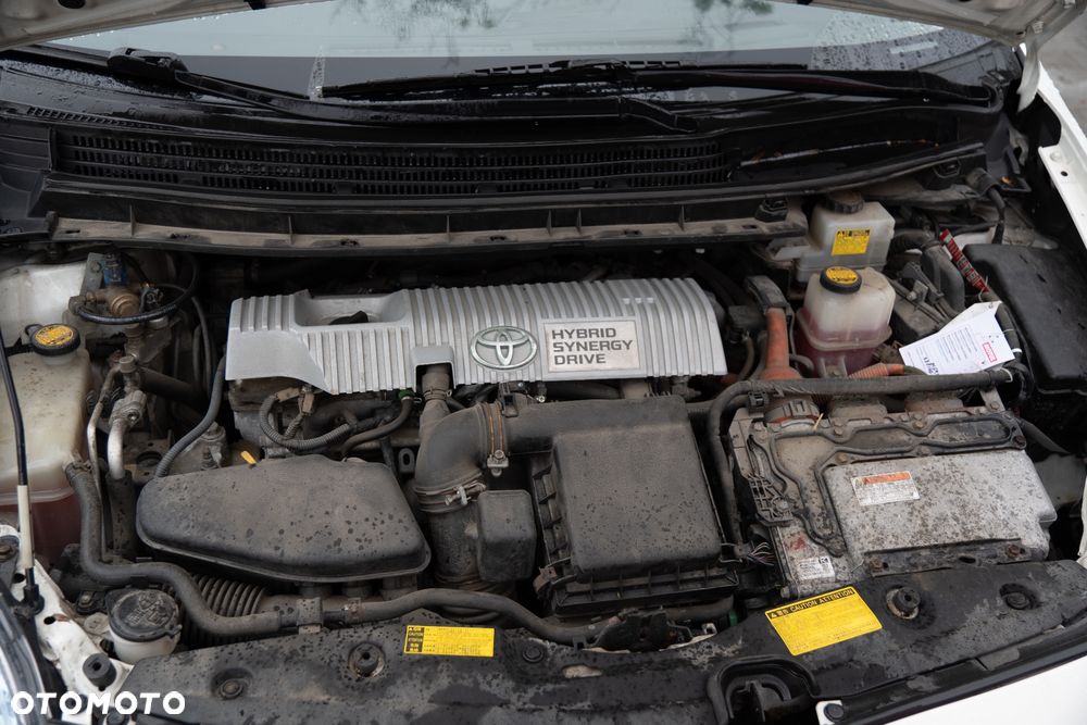 Toyota Prius - 12