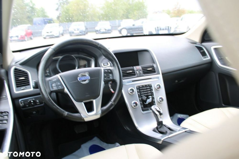 Volvo XC 60 - 16