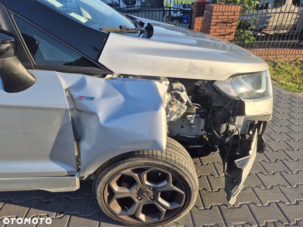 Ford EcoSport - 6