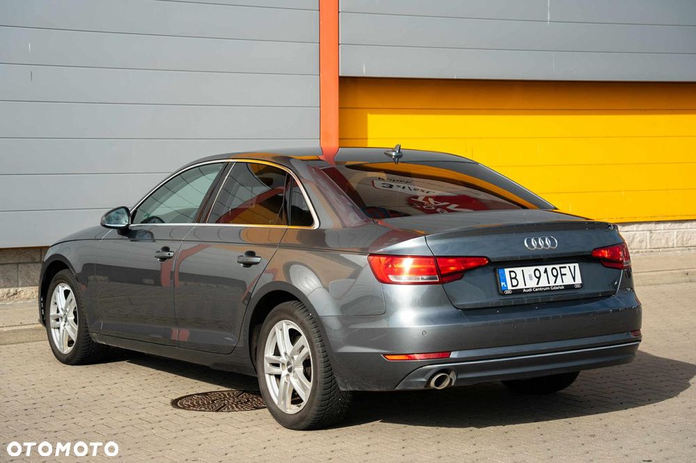 Audi A4 Limousine 2.0 TDI S tronic - 9