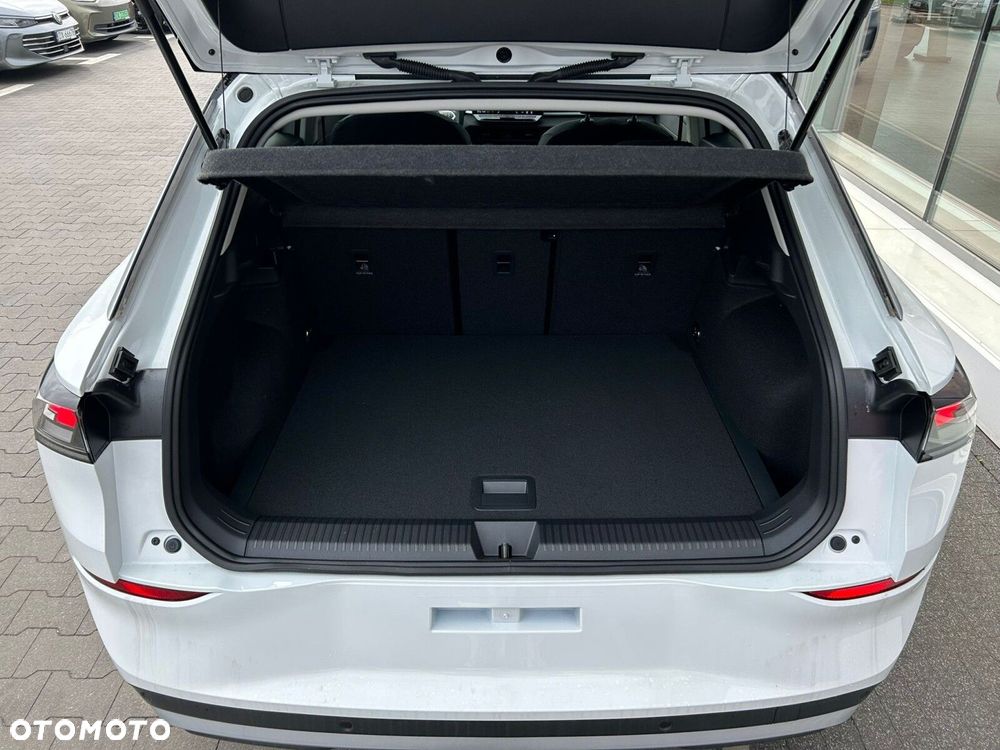 Volkswagen T-Roc - 26