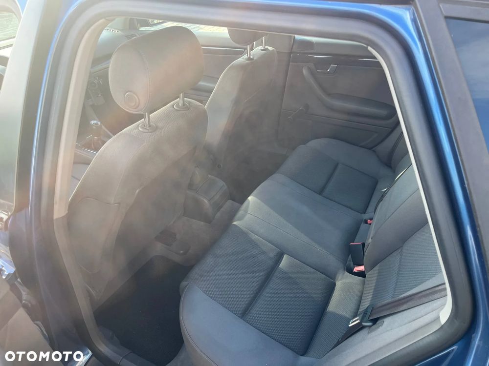 Audi A4 Avant 1.9 TDI - 7