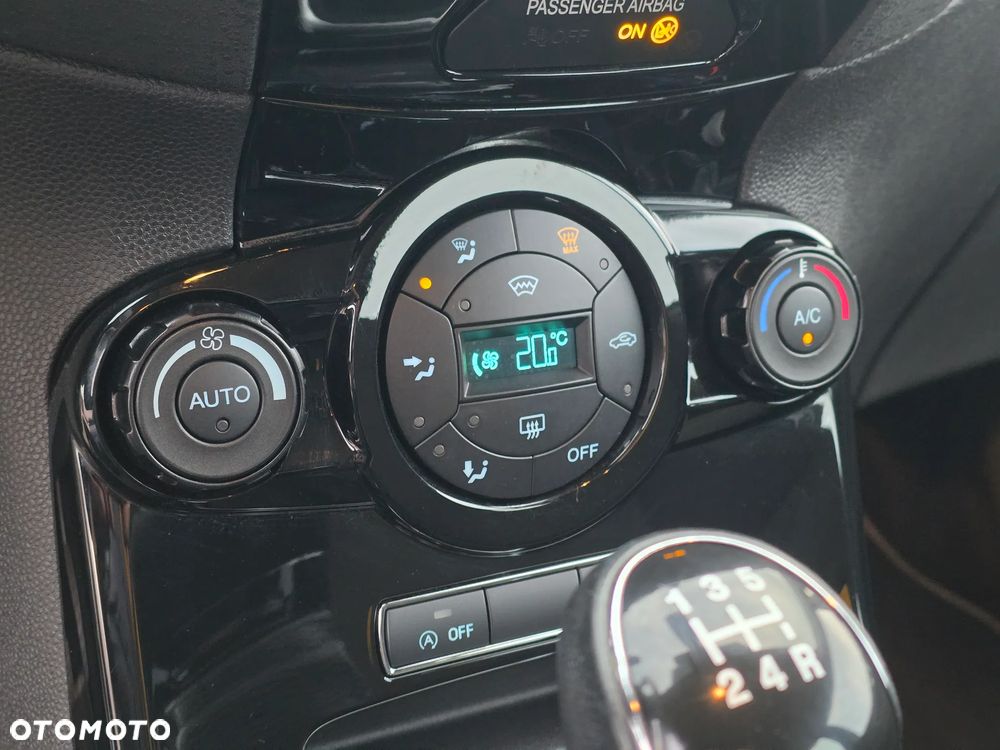 Ford Fiesta - 13