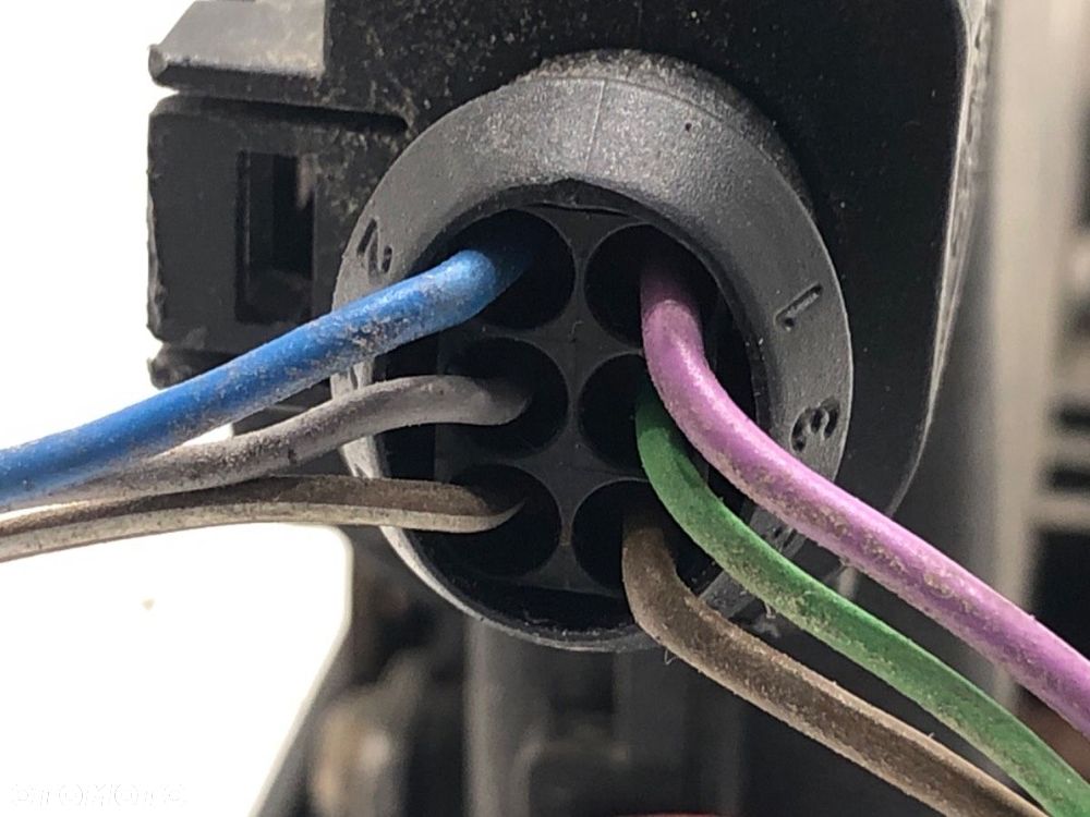 ZAMEK DRZWI LEWY TYŁ  VW BORA Variant (1J6) 1999 - 2005 1.9 TDI 4motion 96 kW [130 KM] olej - 4