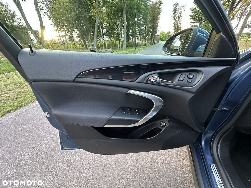 Opel Insignia - 18