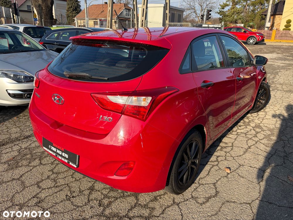 Hyundai i30 1.4 Classic - 21