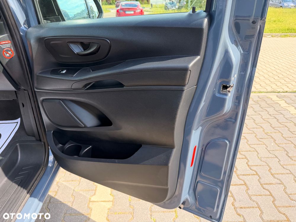 Mercedes-Benz Vito - 14