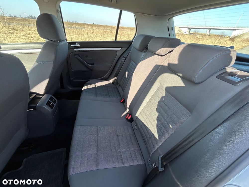 Volkswagen Golf 1.9 TDI Comfortline - 12