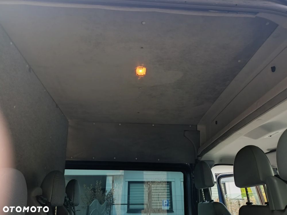 Ford Transit 300L Trend - 18