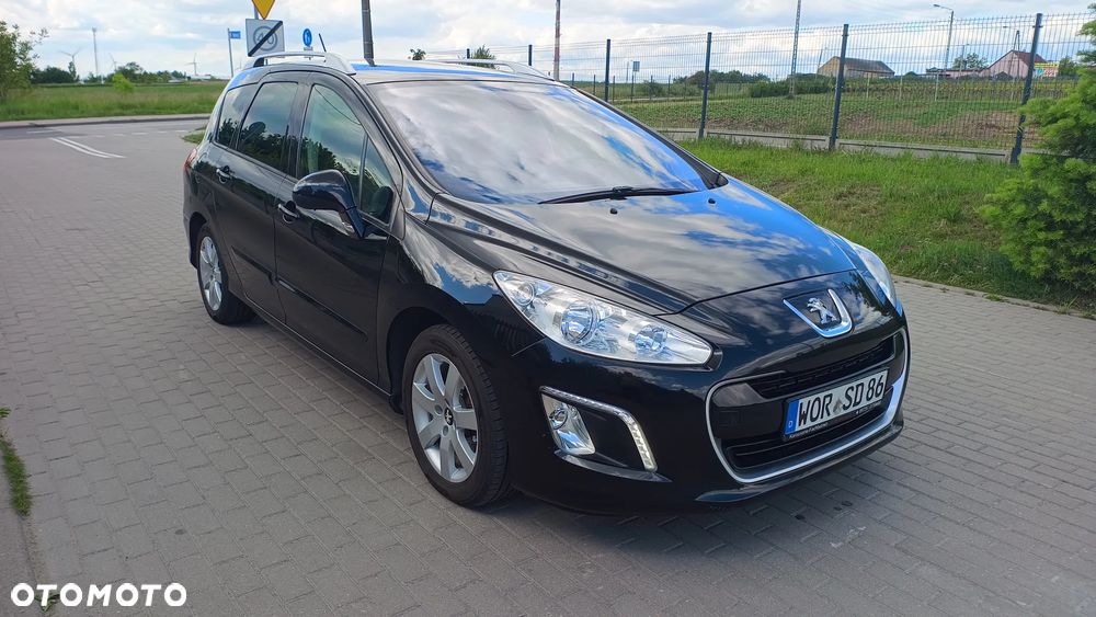 Peugeot 308 SW e-HDi FAP 110 Stop&Start Family - 4