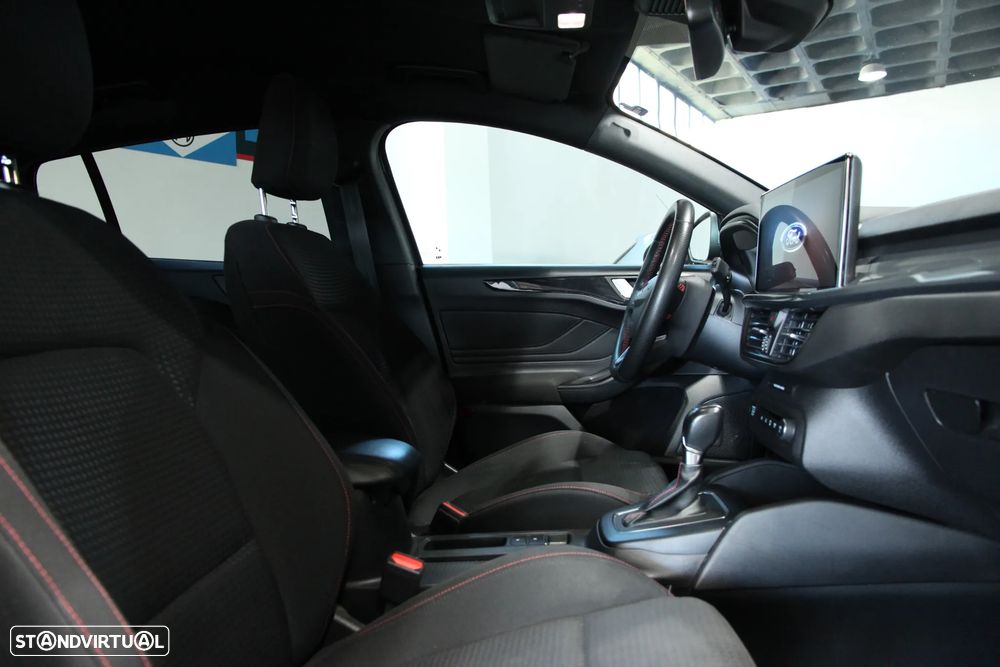 Ford Focus SW 1.0 EcoBoost MHEV ST-Line Aut. - 8
