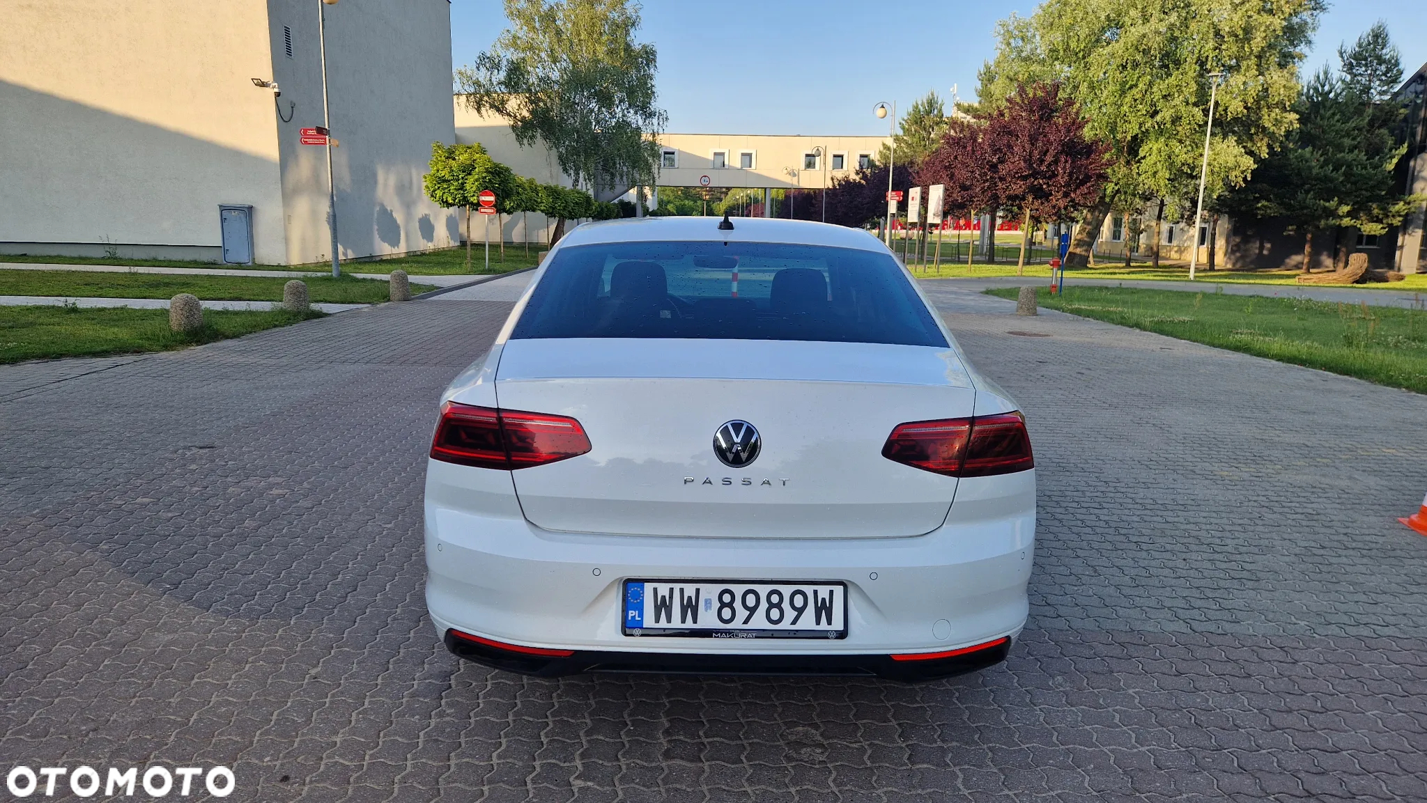 Volkswagen Passat 2.0 TDI EVO Elegance DSG - 5