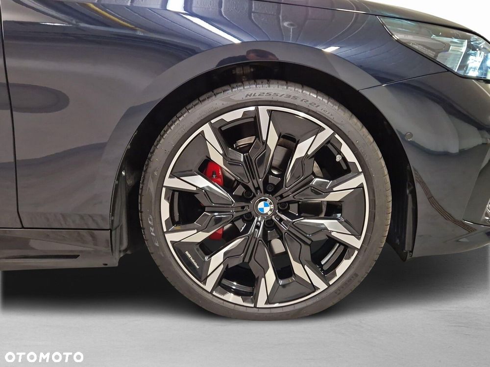 BMW Seria 5 530e xDrive PHEV M Sport - 10