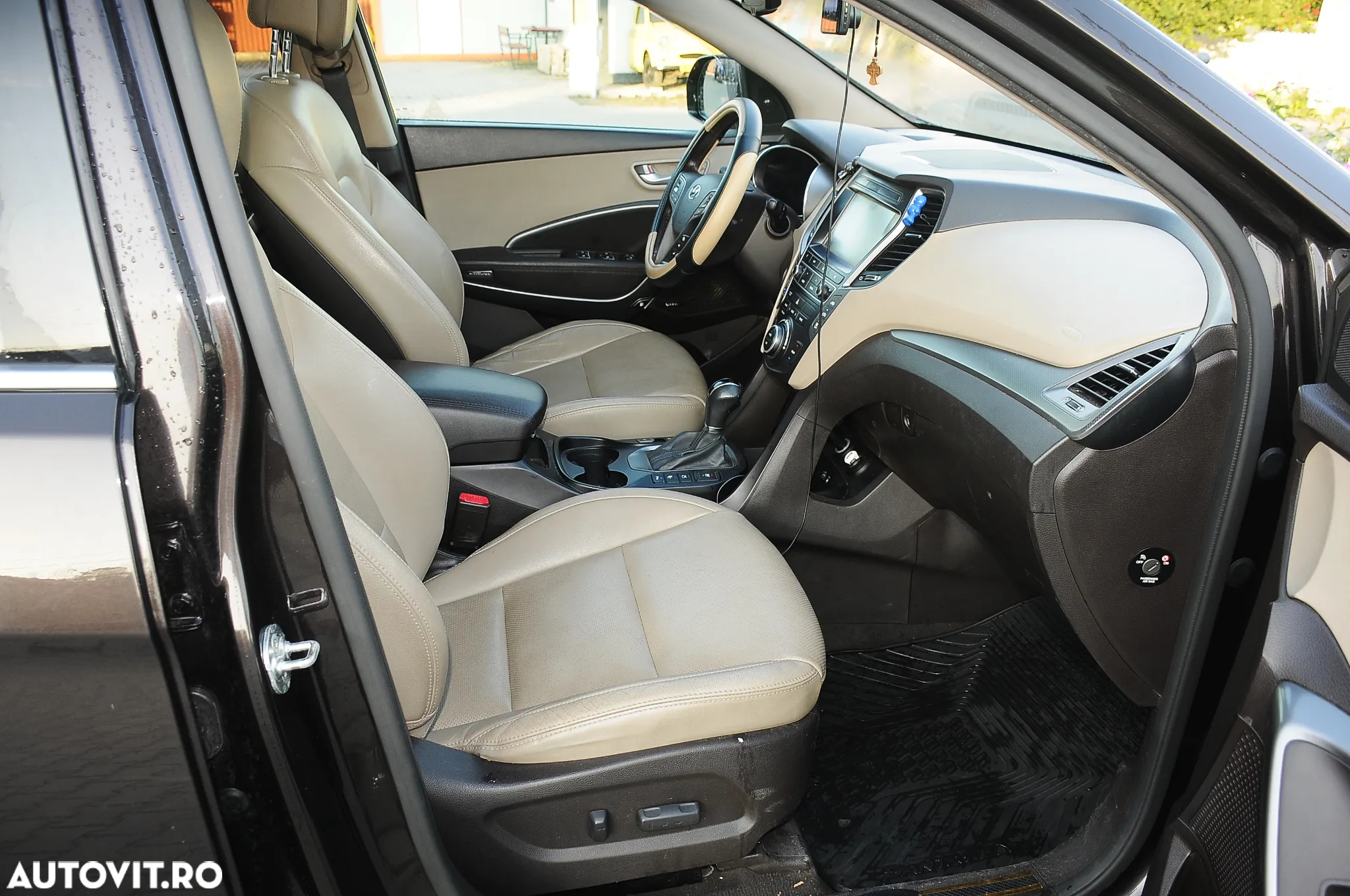 Hyundai Grand Santa Fe 2.2 CRDi ISG 4WD Aut. Luxury - 16