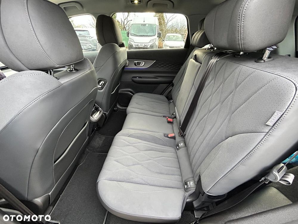 Chery Tiggo 8 1.5 T-GDI Super Hybrid Prestige DCT - 9