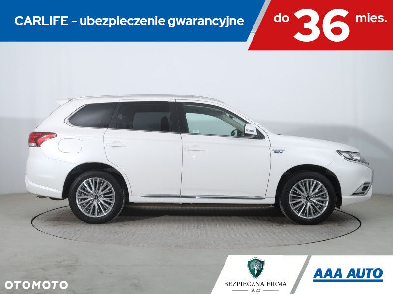 Mitsubishi Outlander - 7