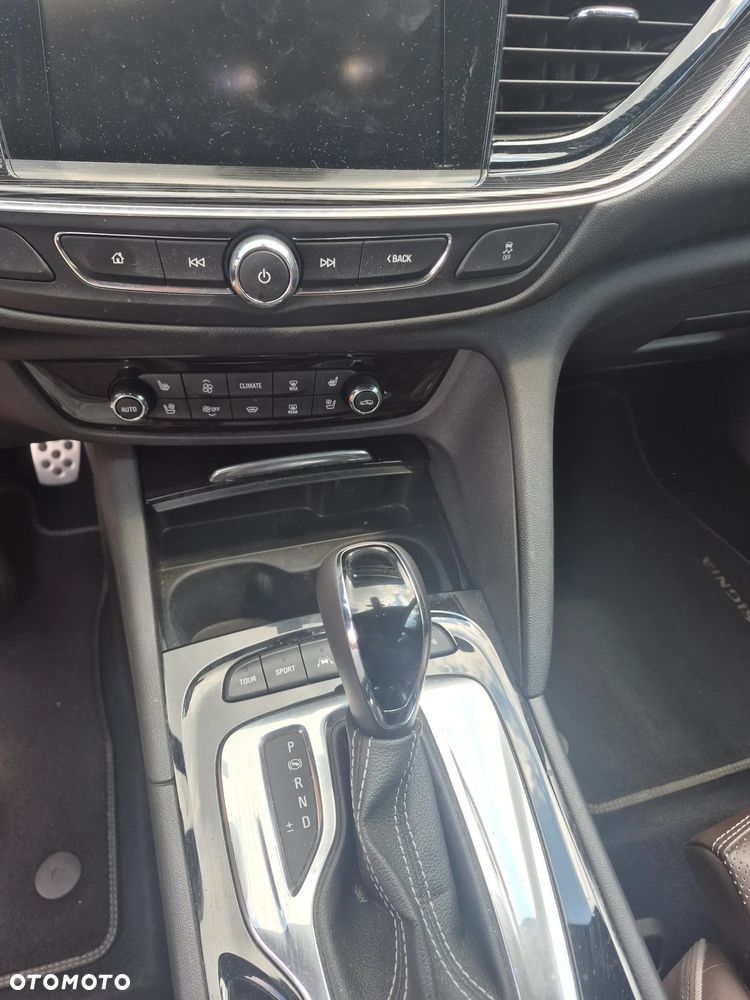 Opel Insignia 2.0 T 4x4 Exclusive S&S - 4