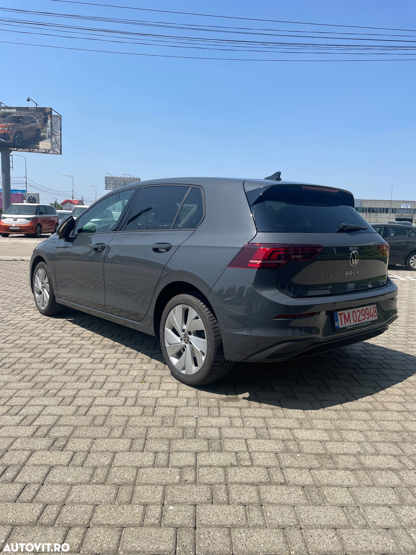 Volkswagen Golf 1.5 TSI eHybrid DSG PHEV Life - 4