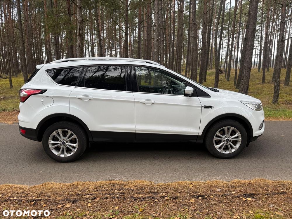 Ford Kuga 2.0 TDCi 2x4 Titanium - 7