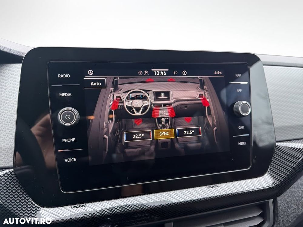 Volkswagen T-Cross 1.5 TSI DSG Life - 22