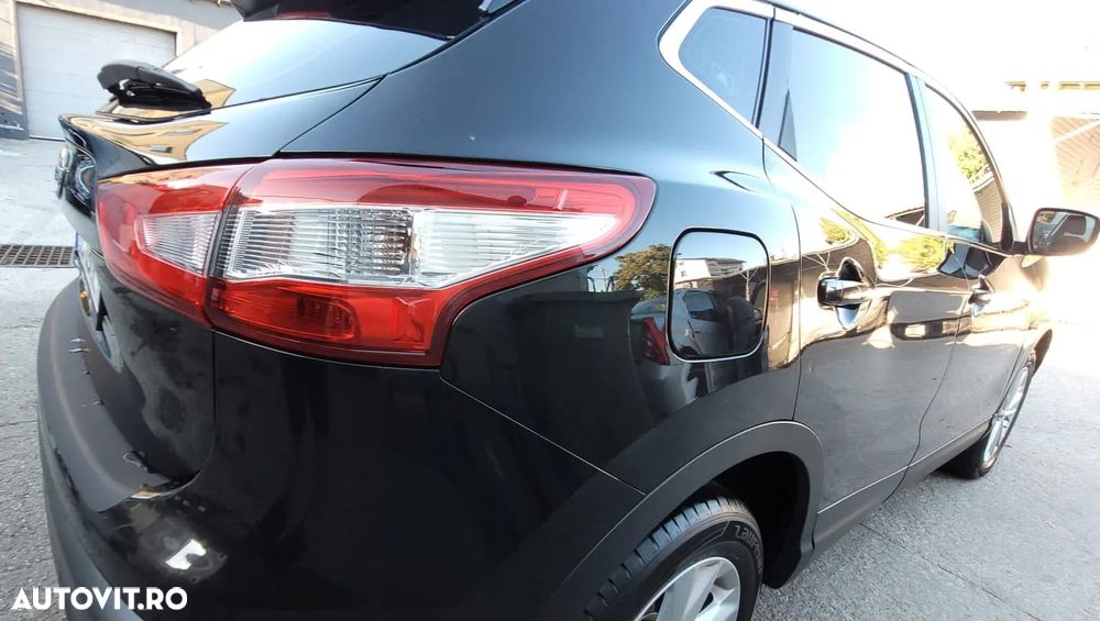 Nissan Qashqai - 2