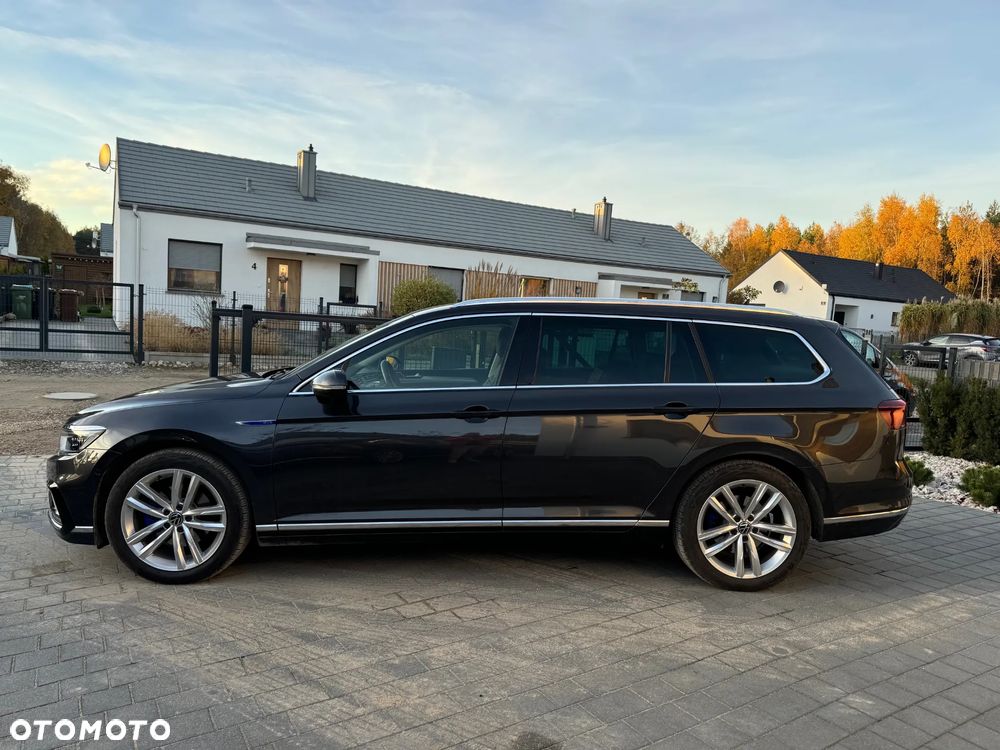 Volkswagen Passat - 3