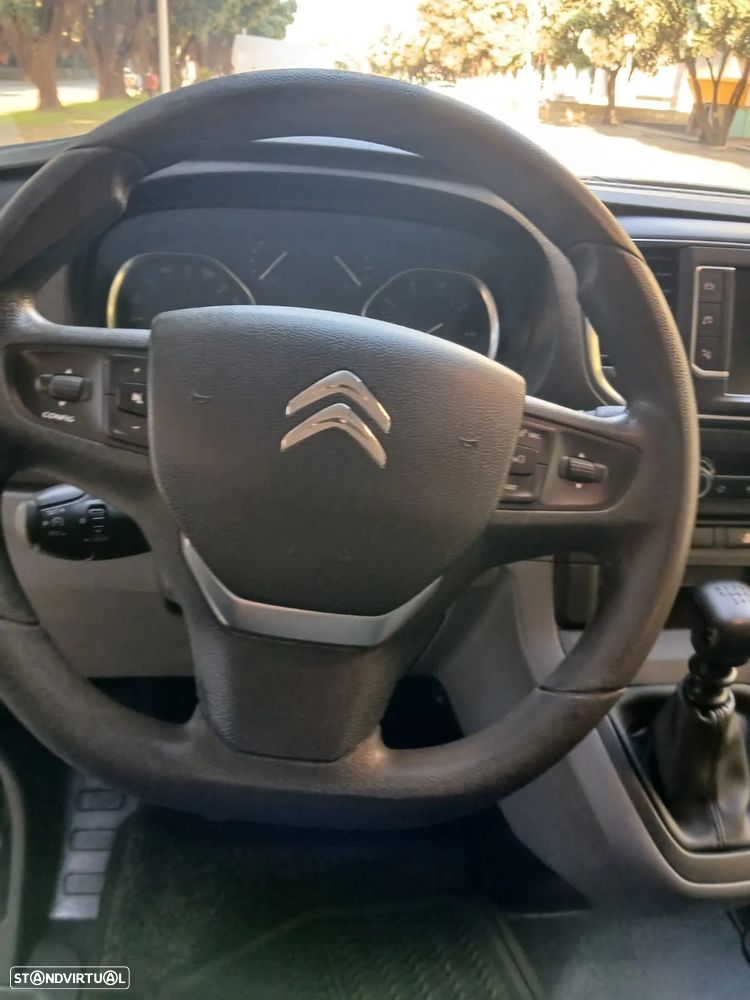 Citroën Jumpy 2.0 BlueHDi XL Semi-Vidrado - 20