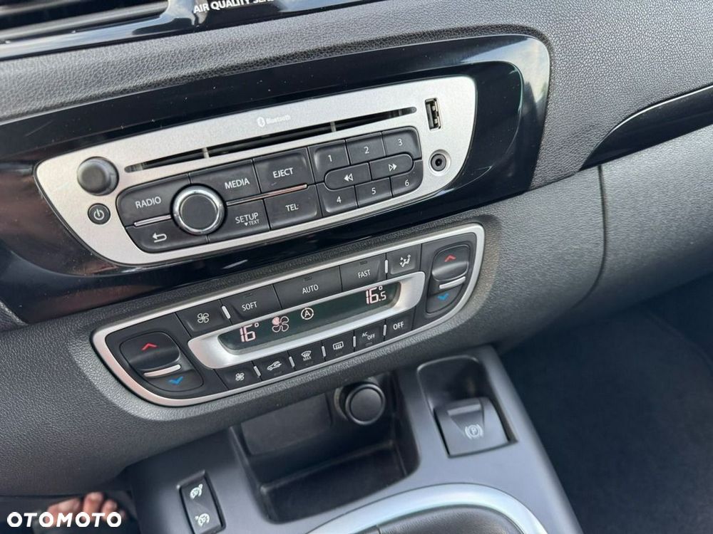 Renault Scenic Energy dCi 130 Start & Stop Bose Edition - 35