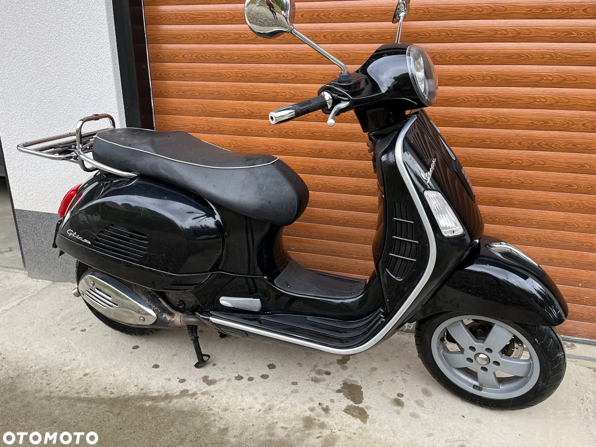 Vespa GTS - 12