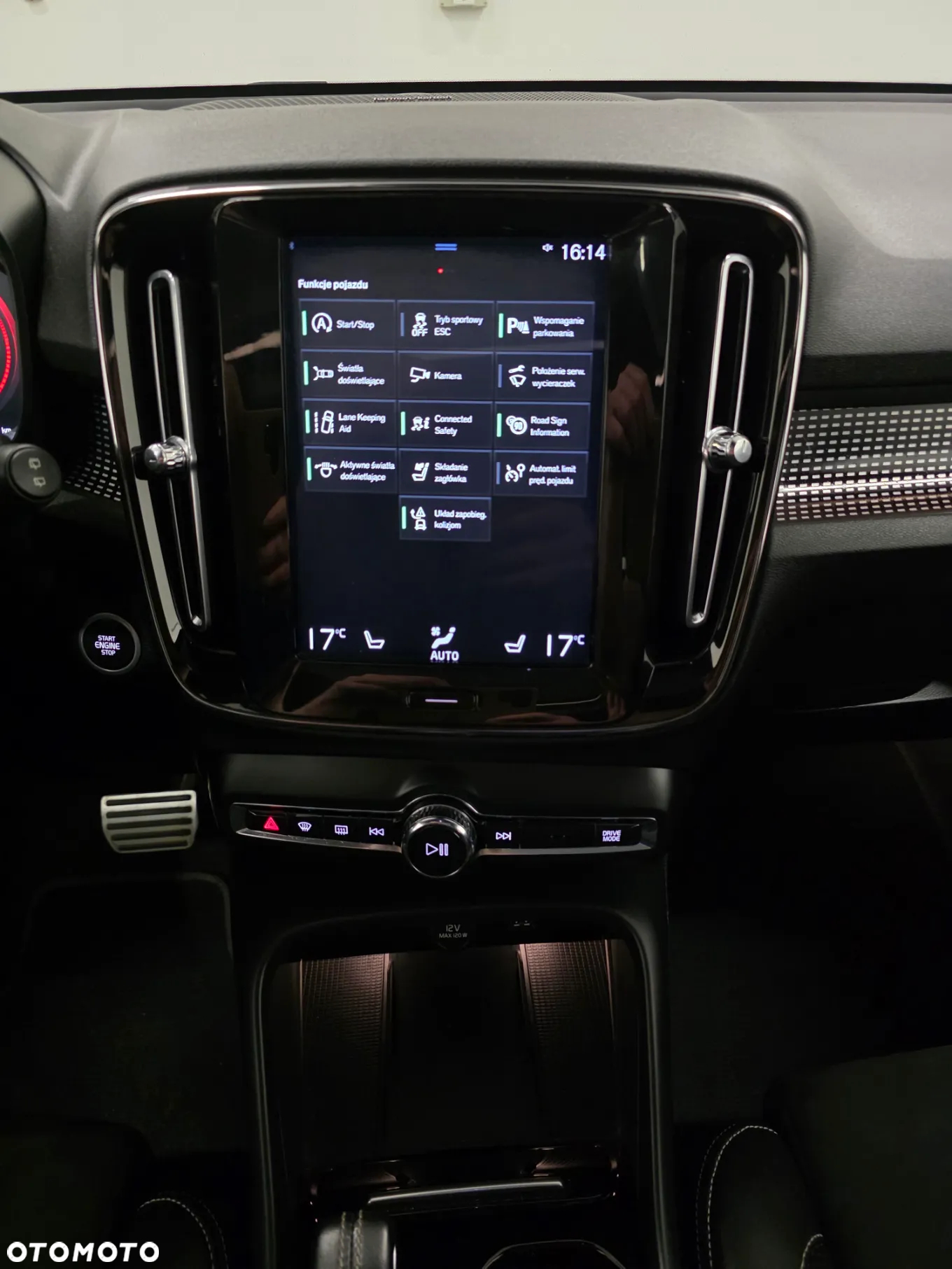 Volvo XC 40 D3 R-Design - 12