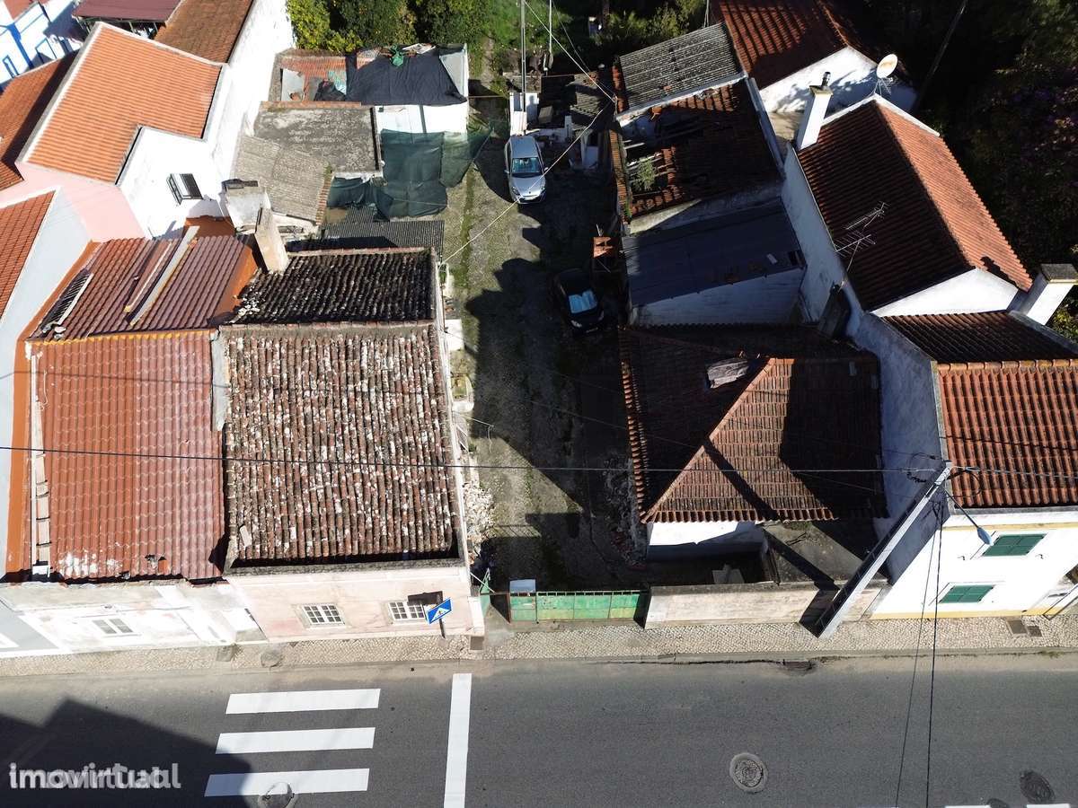 Terreno Misto com Elevado Potencial de Investimento - Grande imagem: 2/31