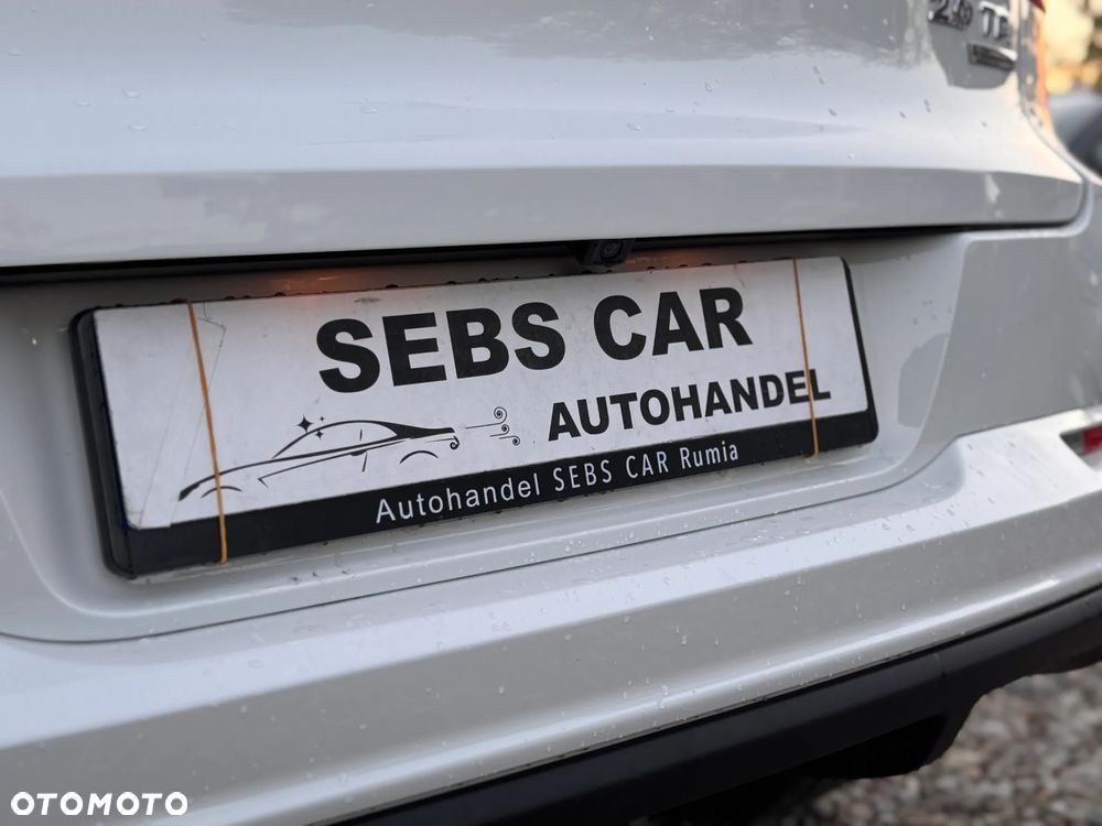 Volkswagen Tiguan 2.0 TDI 4Mot Perfectline R-Style - 9