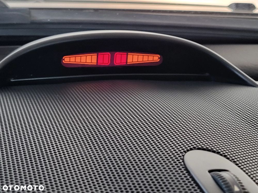 Mercedes-Benz CLK - 30