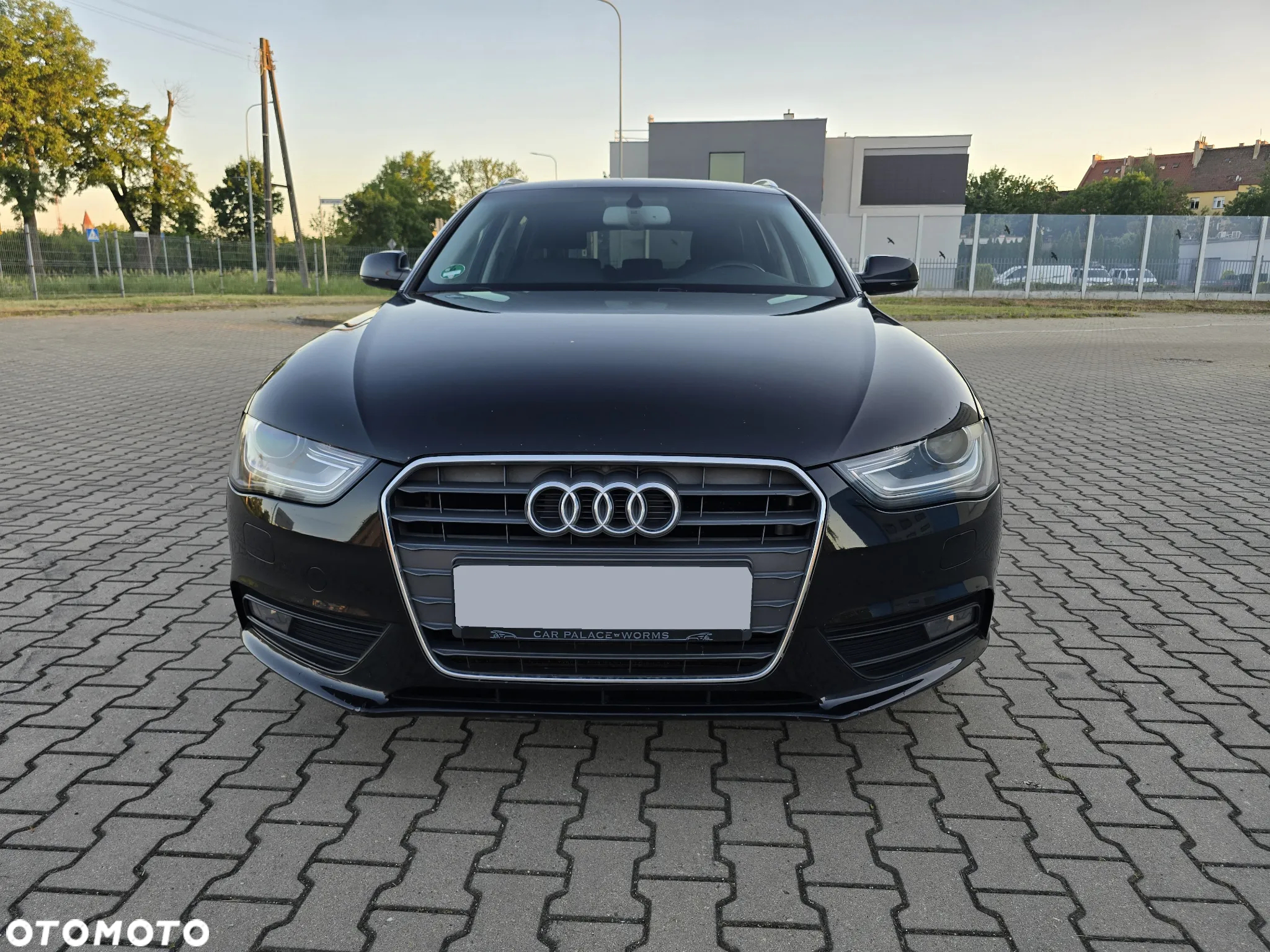Audi A4 Avant 2.0 TDI DPF Ambition - 10