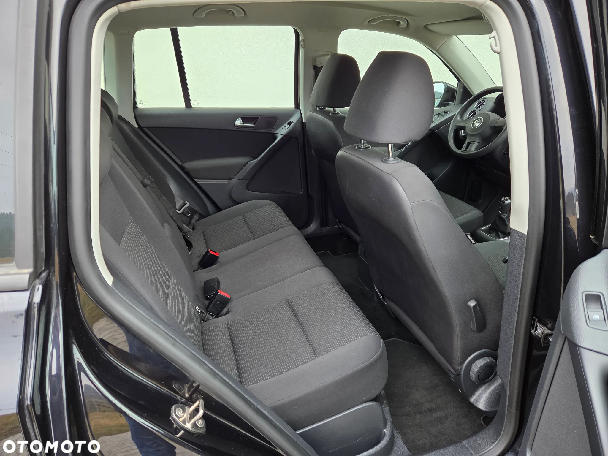 Volkswagen Tiguan - 12