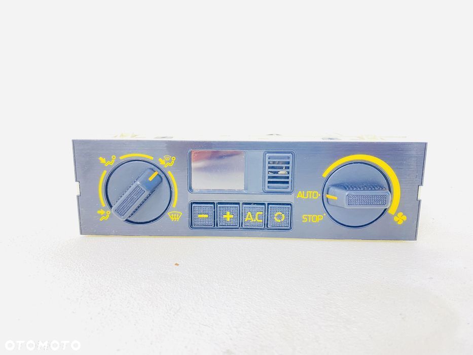 Renault 21 panel nawiewu klimatyzacji Nowy!