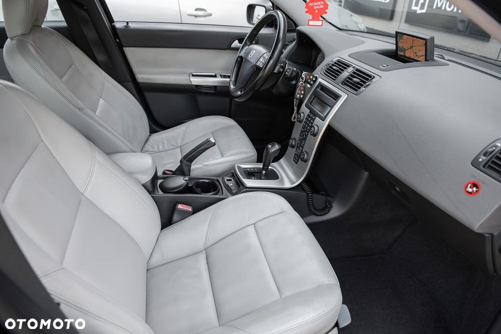 Volvo V50 T5 Kinetic - 29