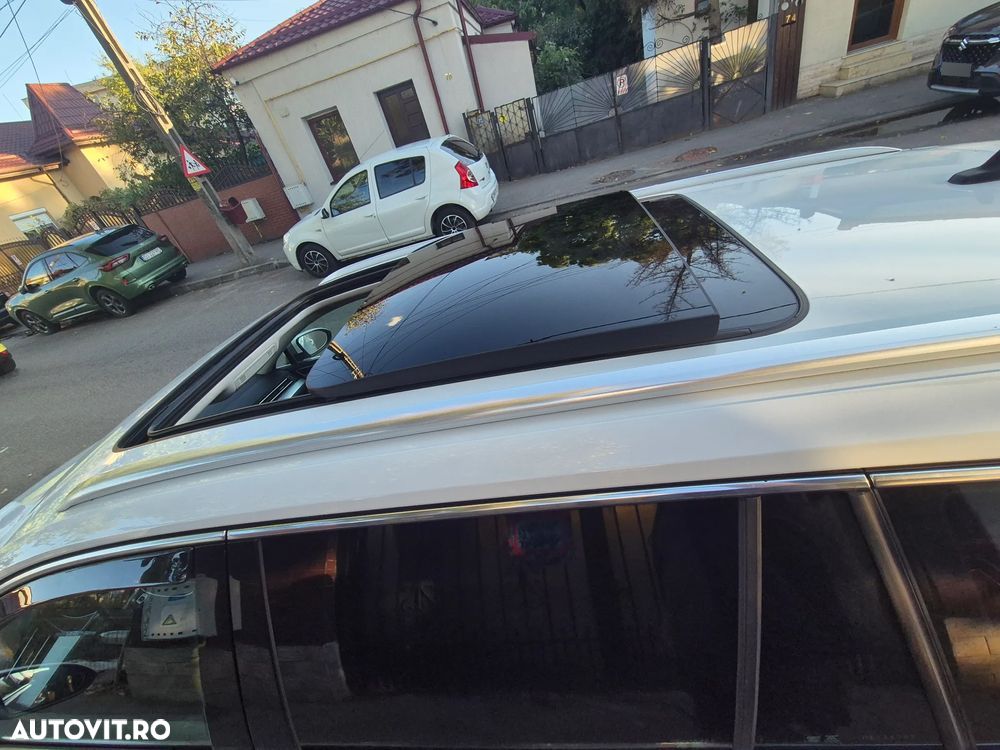 Volkswagen Passat Variant 2.0 TDI DSG (BlueMotion Technology) Comfortline - 14