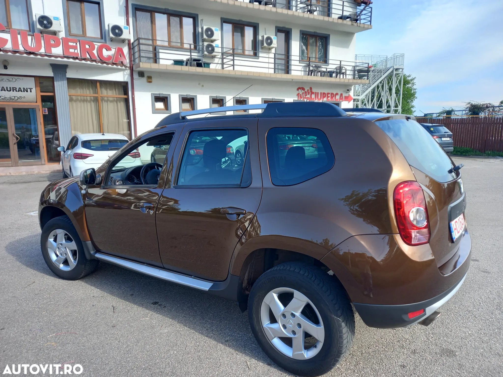 Dacia Duster 1.6 4x2 Prestige - 2