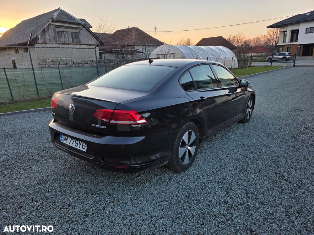 Volkswagen Passat 1.6 TDI Advance - 6